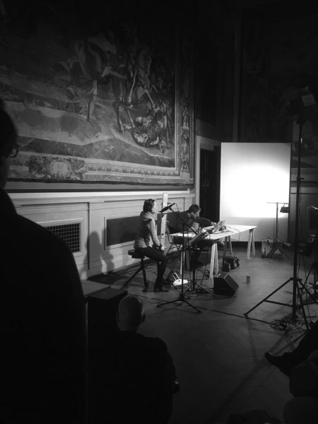 Foto Performance Elisabeth Haselberger und Gerald Fiebig: »23 Minutes for Recorder and Recorder«